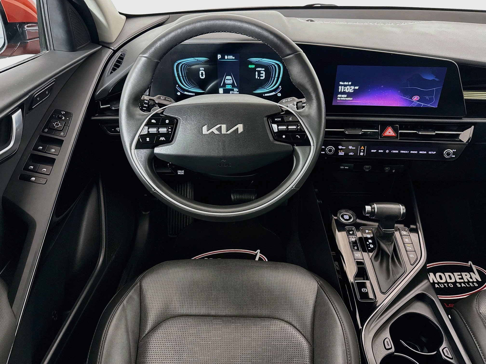 Used 2023 Kia Niro FWD image 24
