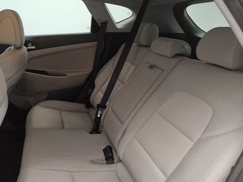 Used 2018 Hyundai Tucson SEL FWD image 18