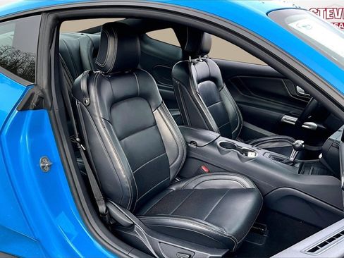 Used 2024 Ford Mustang Premium image 26