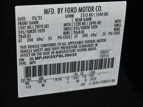 Certified 2023 Lincoln Nautilus Reserve FWD image 36