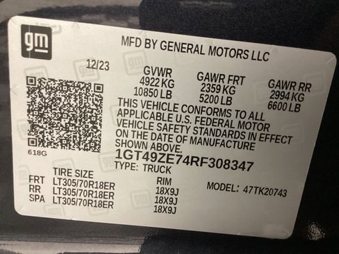 Used 2024 GMC Sierra 2500 AT4X AWD/4WD image 25