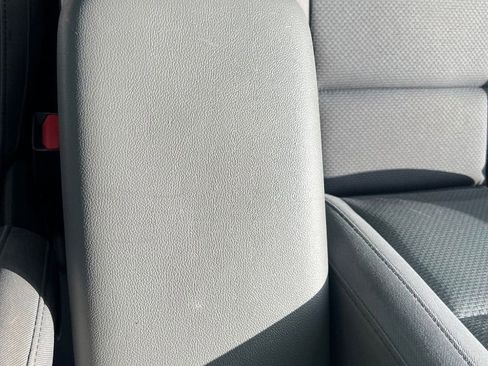 Used 2018 Chevrolet Colorado W/T image 23