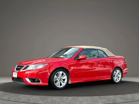 Used 2010 Saab 9-3 Aero w/ Aero Premium Package image 1