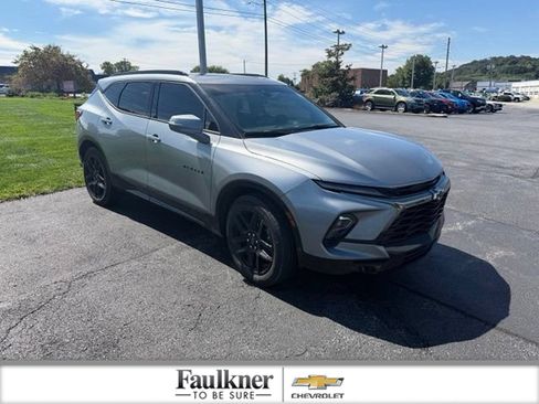 Used 2025 Chevrolet Blazer RS w/ LPO, Floor Liner Package AWD/4WD image 1