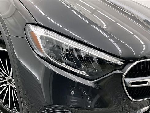 Used 2026 Mercedes-Benz GLC 300 image 25