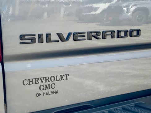 Used 2022 Chevrolet Silverado 1500 LT Trail Boss w/ LT Trail Boss Premium Package image 21