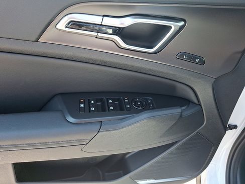 New 2026 Kia Sportage SX image 8