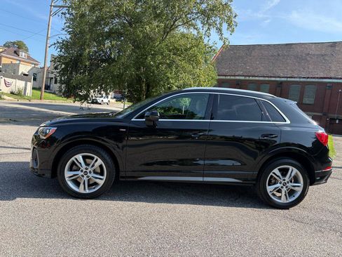 Used 2021 Audi Q3 2.0T Premium w/ Convenience Package AWD/4WD image 5