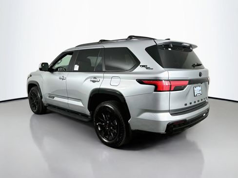 New 2026 Toyota Sequoia Platinum AWD/4WD image 5