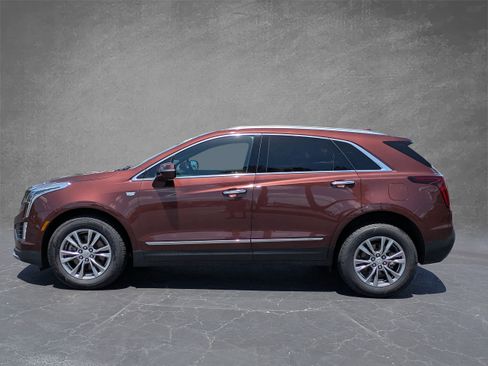 Certified 2023 Cadillac XT5 Premium Luxury AWD/4WD image 3