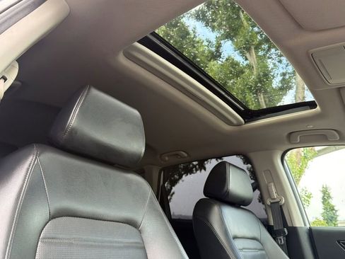 Used 2024 Honda CR-V EX-L image 17