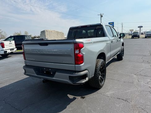 Used 2024 Chevrolet Silverado 1500 Custom AWD/4WD image 26