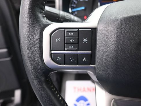 Certified 2024 Ford Expedition XLT image 7