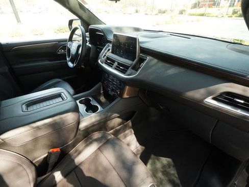 Used 2024 Chevrolet Tahoe High Country w/ Advanced Technology Package AWD/4WD image 27