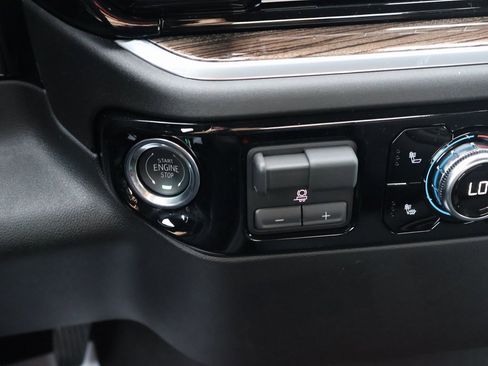 New 2026 GMC Sierra 1500 Elevation image 23