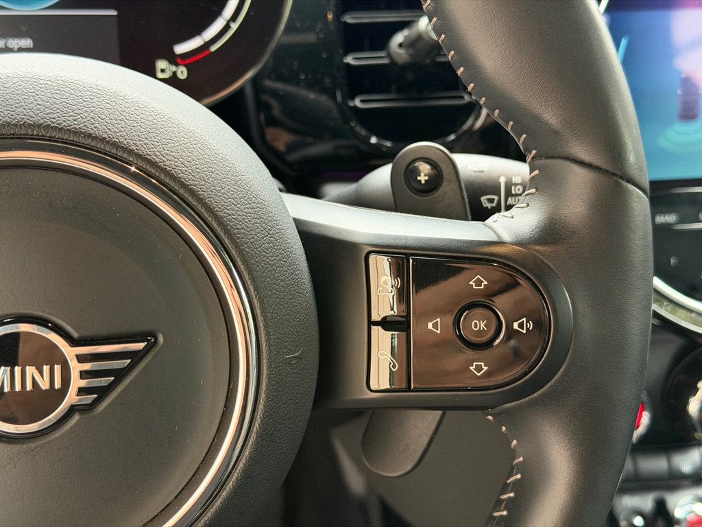 Used 2024 MINI Cooper S FWD image 36