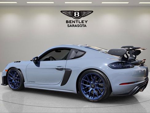Used 2025 Porsche 718 Cayman GT4 RS RWD image 9