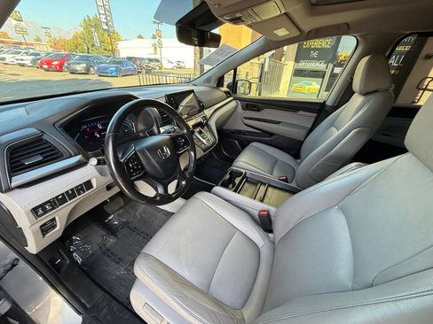 Used 2018 Honda Odyssey EX-L image 14