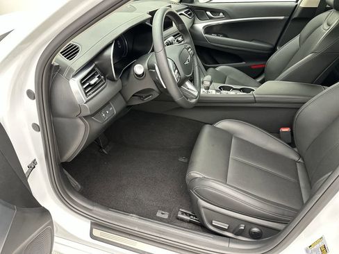 Certified 2026 Genesis G70 2.5T AWD/4WD image 11