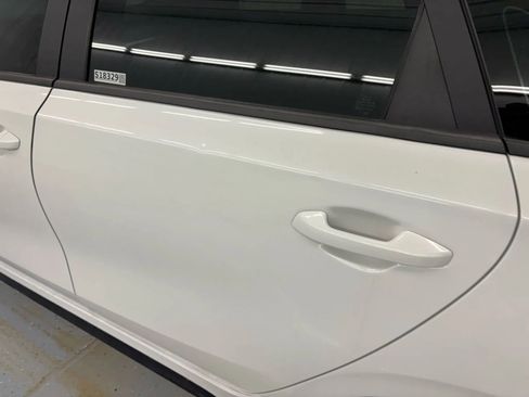 Used 2022 Kia Forte GT image 12