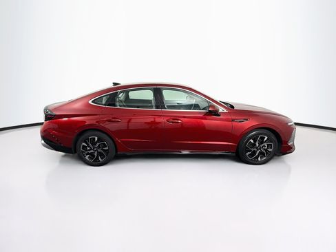 Used 2025 Hyundai Sonata SEL FWD image 10
