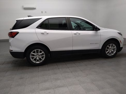 Used 2023 Chevrolet Equinox LS AWD/4WD image 10