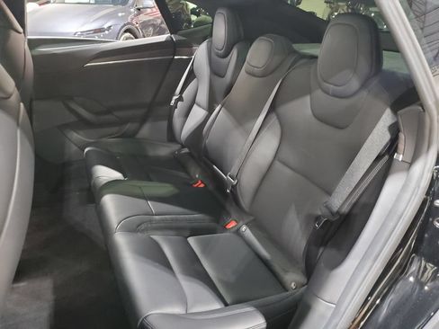 Used 2022 Tesla Model S AWD/4WD image 25