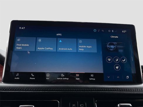 Used 2022 Lincoln Nautilus Reserve w/ Luxury Package image 12