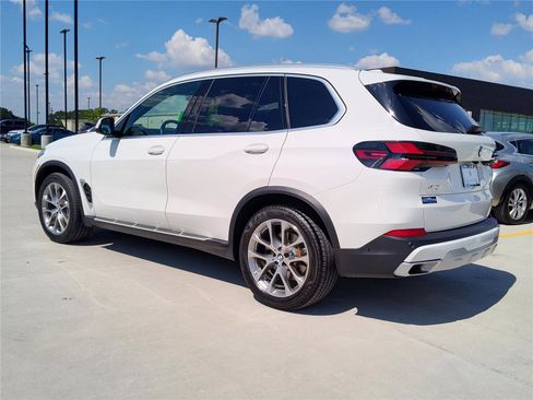 Certified 2025 BMW X5 xDrive40i image 4