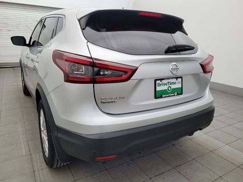 Used 2021 Nissan Rogue Sport S FWD image 5