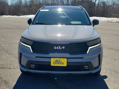 Used 2023 Kia Sorento SX FWD image 2