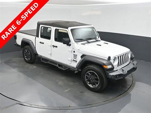 Used 2020 Jeep Gladiator Sport w/ Trailer Tow Package image 48