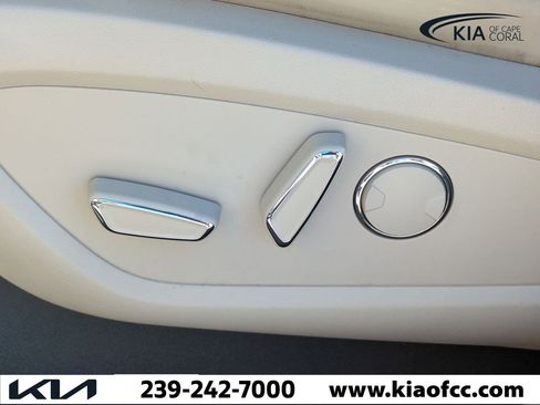 Used 2020 Lincoln Nautilus Reserve w/ Cargo Utility Package image 20