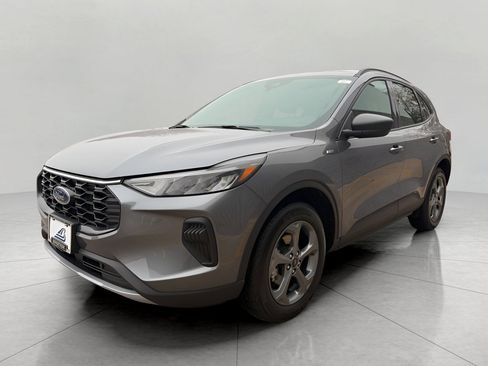 Certified 2025 Ford Escape ST-Line image 3