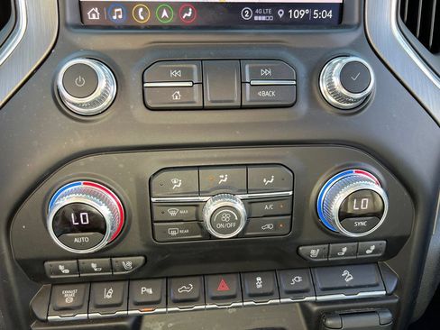 Used 2022 GMC Sierra 2500 Denali AWD/4WD image 30