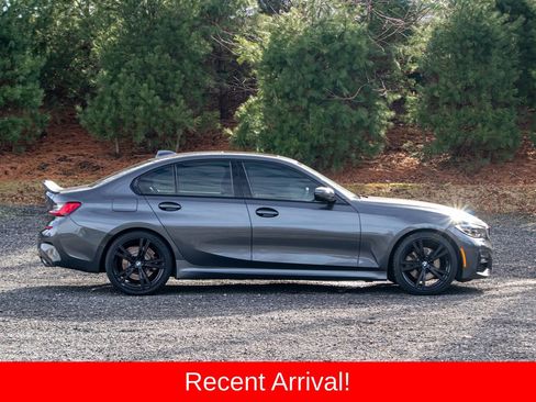 Used 2020 BMW 330i 330i w/ M Sport Package image 10