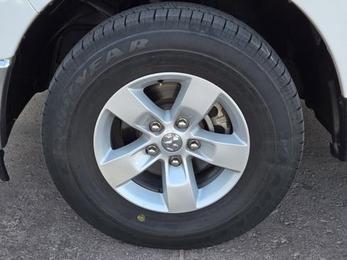 Used 2024 RAM 1500 Classic SLT image 6