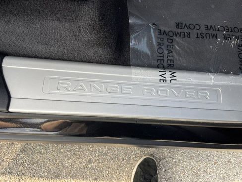Used 2016 Land Rover Range Rover Sport SVR image 72