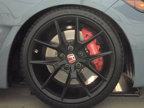 Used 2023 Honda Civic Type R image 7