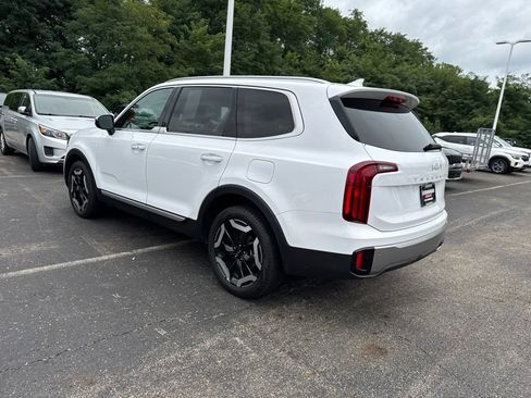 Used 2025 Kia Telluride S AWD/4WD image 8