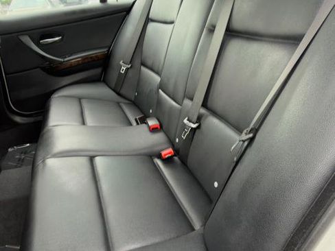 Used 2009 BMW 328i xDrive Sedan AWD/4WD image 38