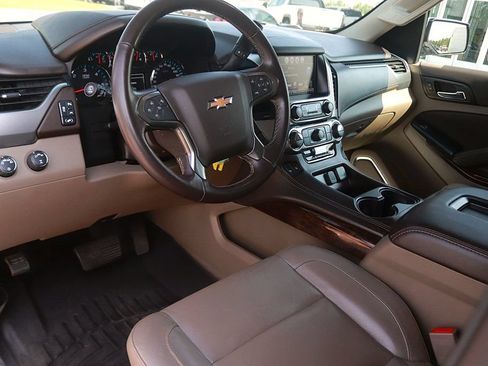 Used 2020 Chevrolet Tahoe LT AWD/4WD image 13