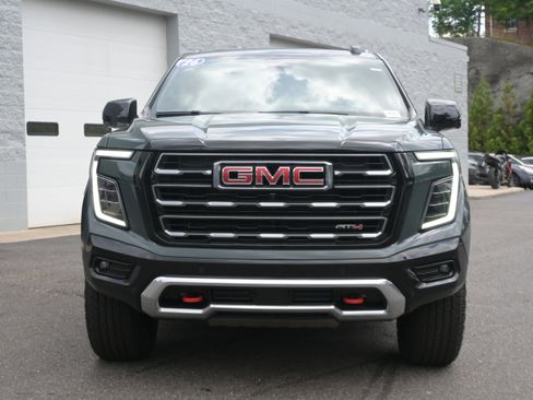Used 2026 GMC Yukon XL AT4 w/ LPO, Floor Liner Package AWD/4WD image 3