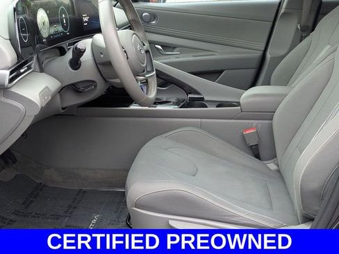 Certified 2023 Hyundai Elantra SEL w/ Convenience Package FWD image 11