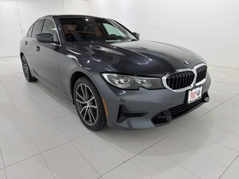 Used 2020 BMW 330i xDrive Sedan w/ Driving Assistance Package image 7