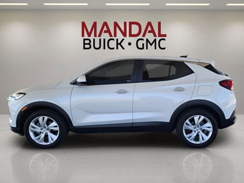 Used 2024 Buick Encore GX Preferred FWD image 9