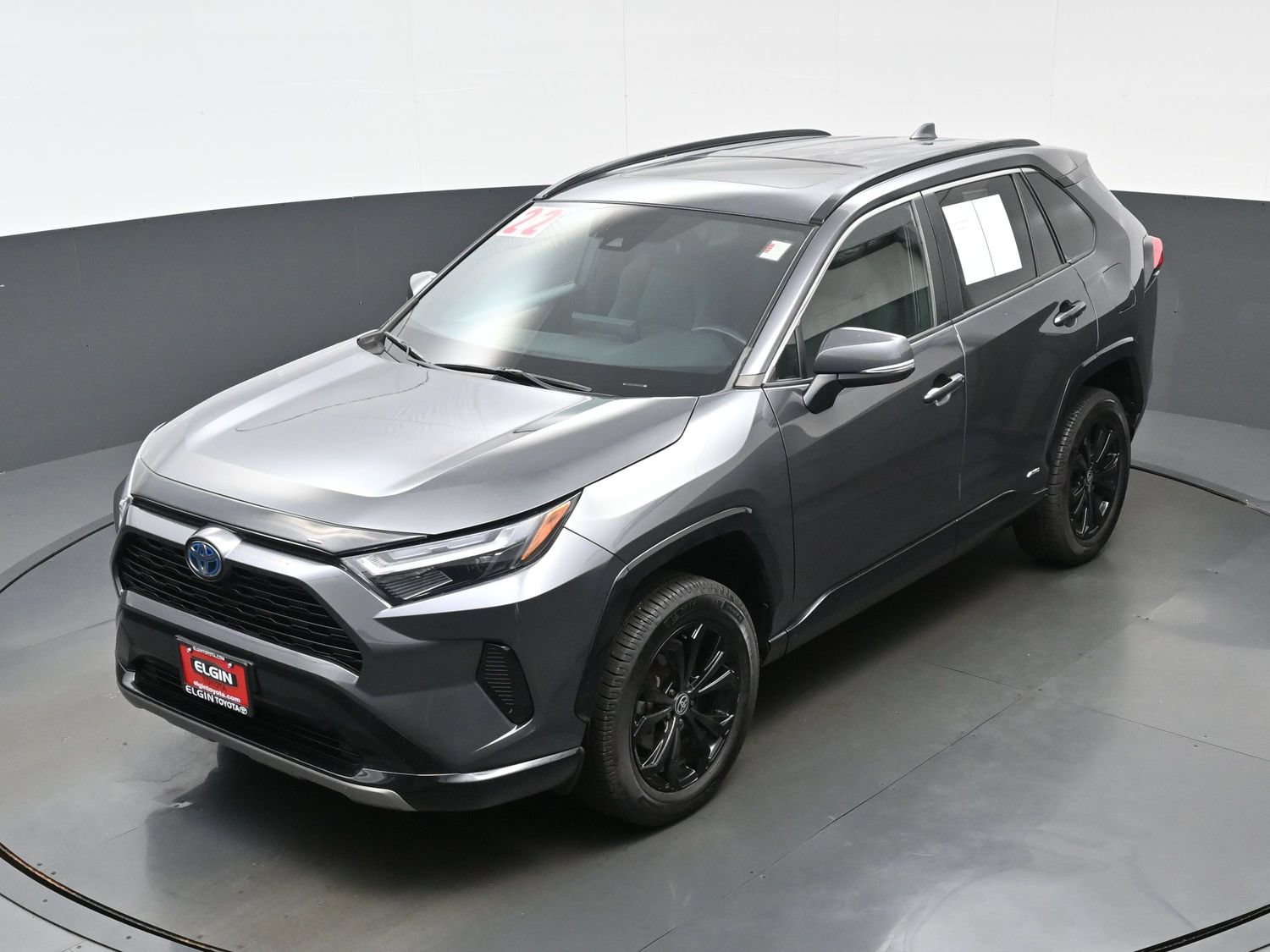 Used 2022 Toyota RAV4 SE w/ Convenience Package AWD/4WD image 37