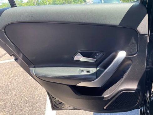 Used 2019 Mercedes-Benz A 220 4MATIC image 24