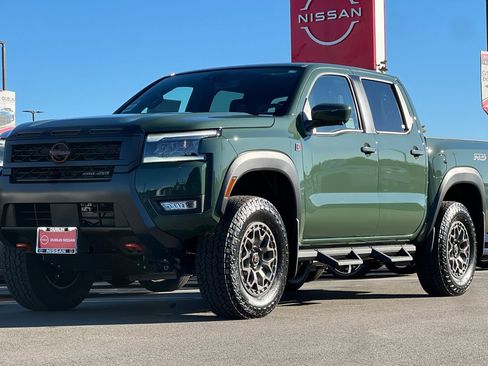 New 2026 Nissan Frontier PRO-4X w/ Pro Premium Package image 8