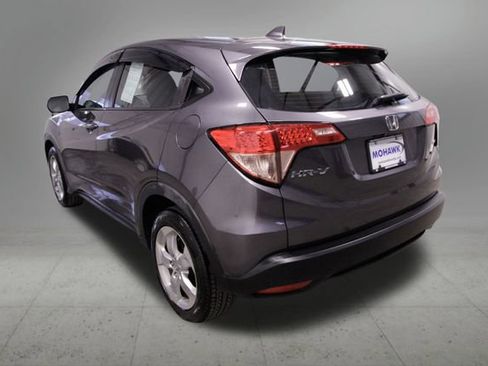 Used 2016 Honda HR-V LX image 3